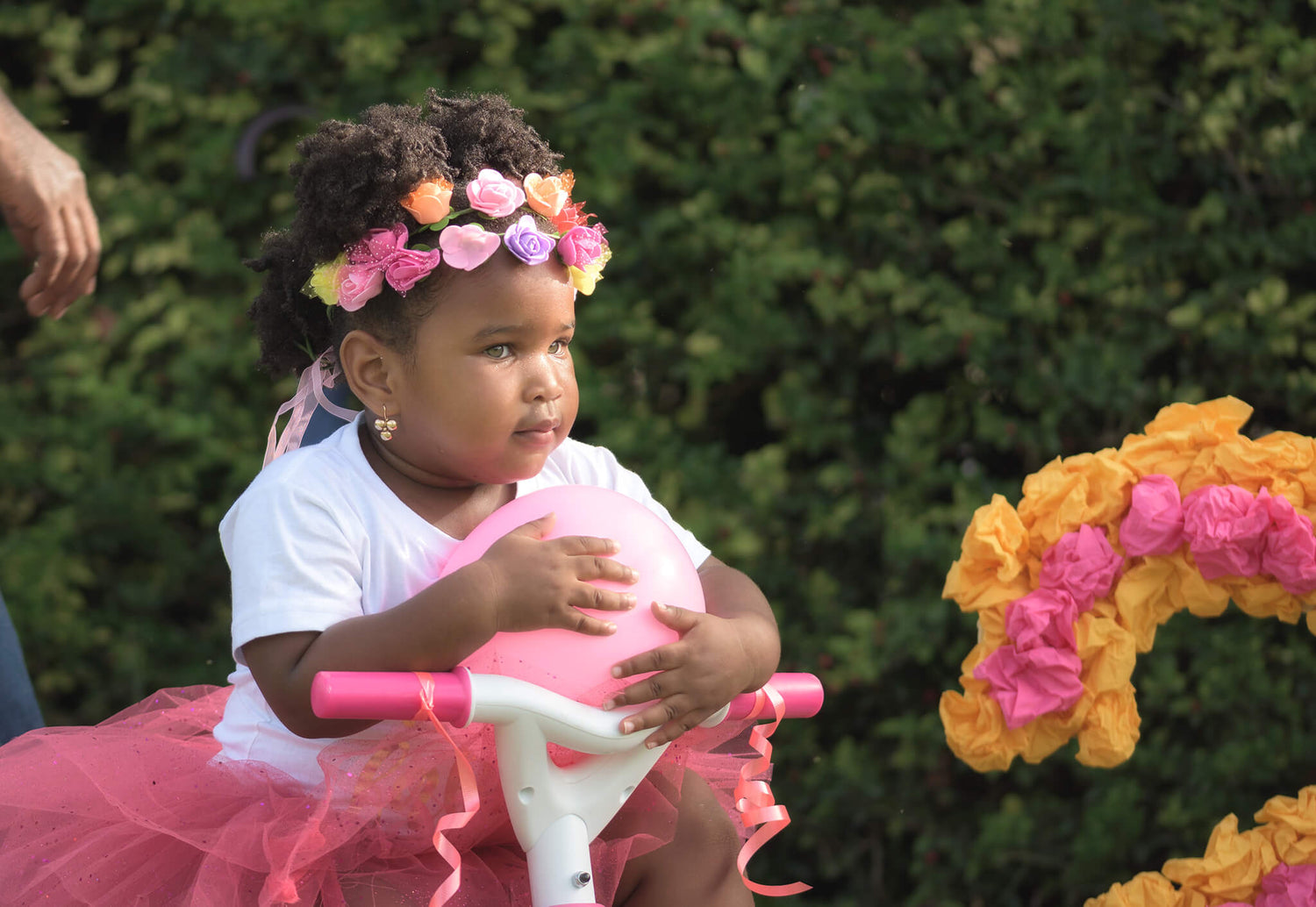 A birthday shoot for this 2-year old cutie, at Botanic Gardens